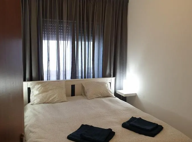 Home4u - Cosy With Fantastic Terrace
